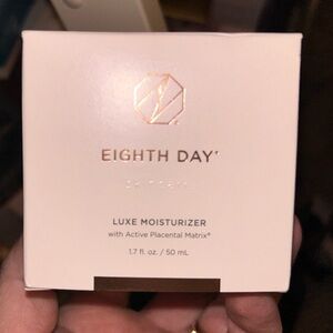 Eighth Day Luxe Moisturizer 50ml. New
